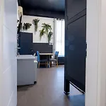 Veronika Hostel *